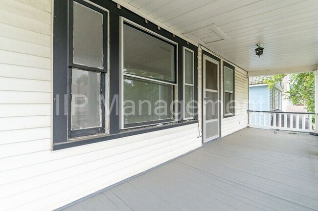 Foto del edificio - Updated 2 Bedroom in Glendale