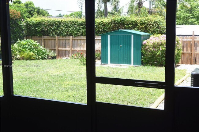 Foto del edificio - 9355 SW 181st St