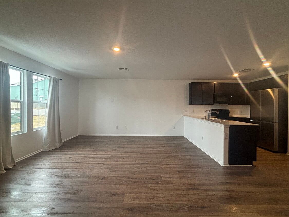 Building Photo - 244 Texas Angel Wy