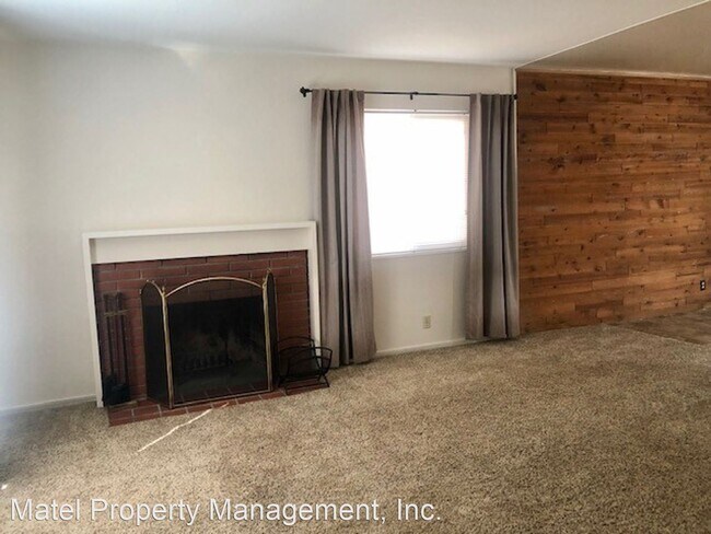 Foto del edificio - 3 br, 2 bath House - 26294 Dodge Ave