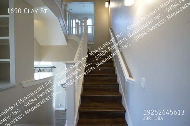 Foto del edificio - 1690 Clay St