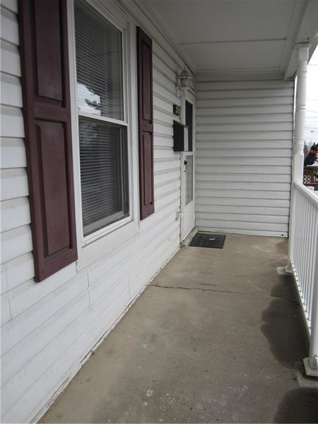 Building Photo - 2916 Stromberg St