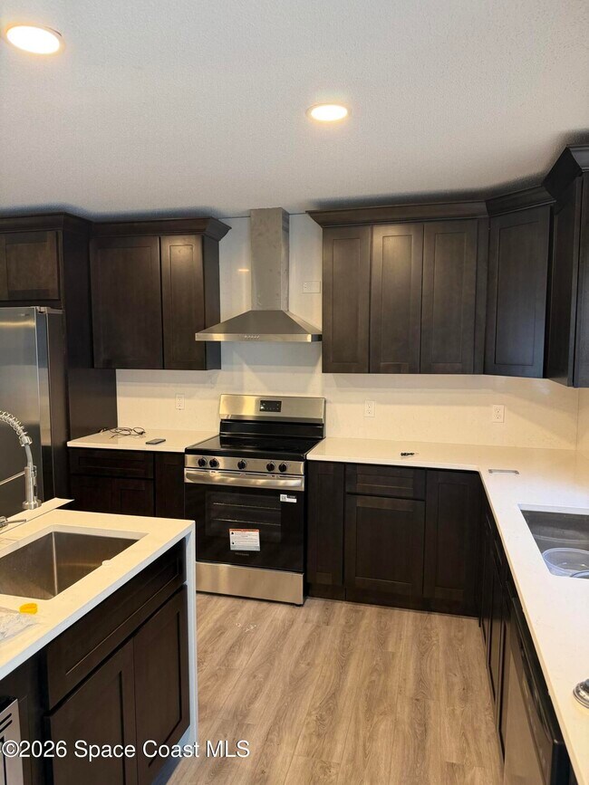 Foto del edificio - 226 Nagel Rd NW