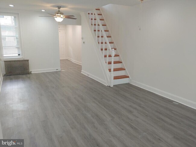 Building Photo - 2014 S Bouvier St