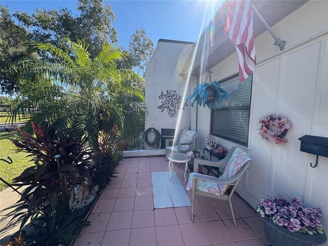 Foto del edificio - 1606 Flint Dr W