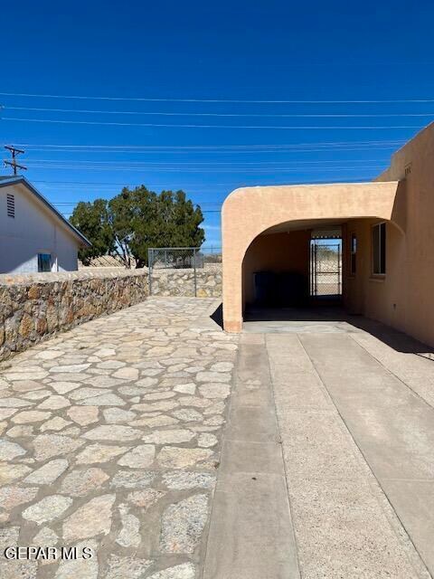 Foto del edificio - 1924 St Johns Dr