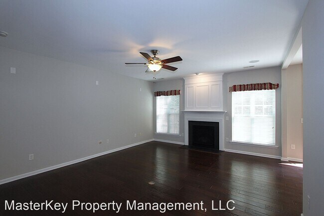 Foto del edificio - 3 br, 2.5 bath House - 2013 Corwith Dr