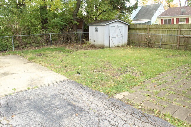 Building Photo - 3301 Scottwood Rd