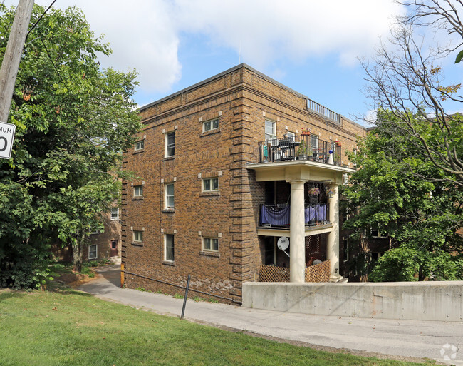 Building Photo - Mountainview Apartments