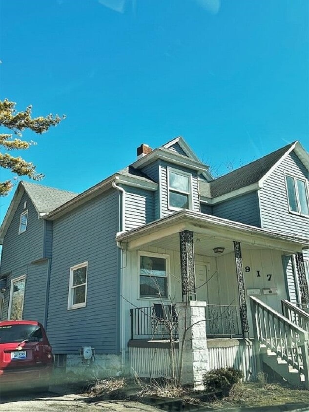 917 S Madison Ave, Bay City, MI 48708 House Rental in Bay City, MI