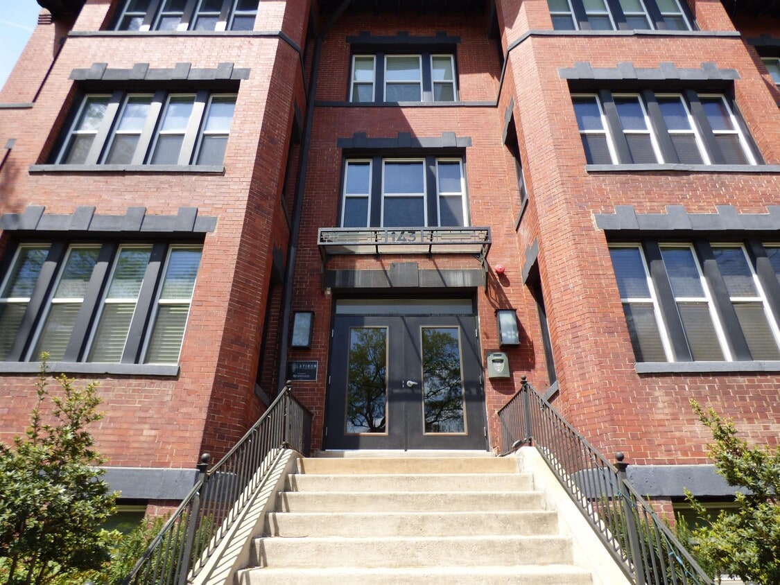 Primary Photo - 143 Rhode Island Ave NW