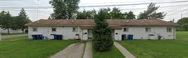 Building Photo - 32503 Lydia St