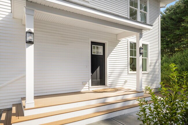 Foto del edificio - 50 S County Trl