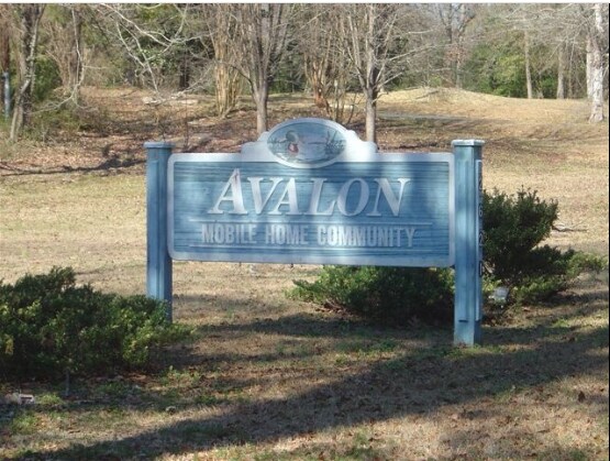 Primary Photo - 2621 Jeffersonville Rd