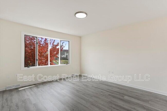 Foto del edificio - 1337 Cedarwood Dr