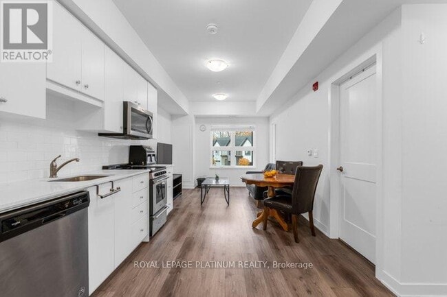 Building Photo - 110 Fergus Ave