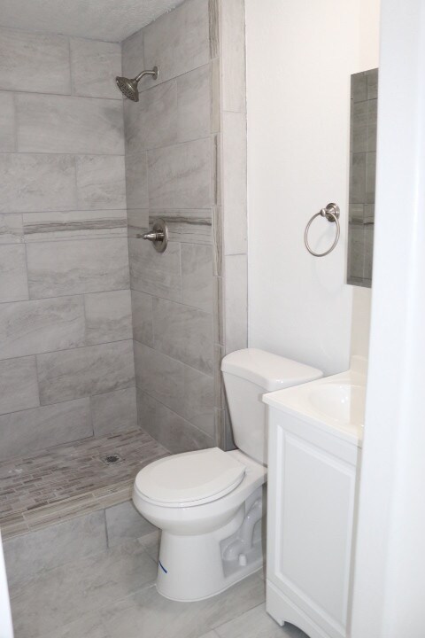 Foto del edificio - 872 W Greenoaks Dr