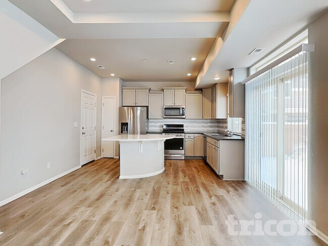 Foto del edificio - 10550 Waco St