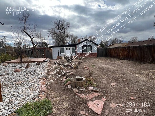 Foto del edificio - 229 Lilac St