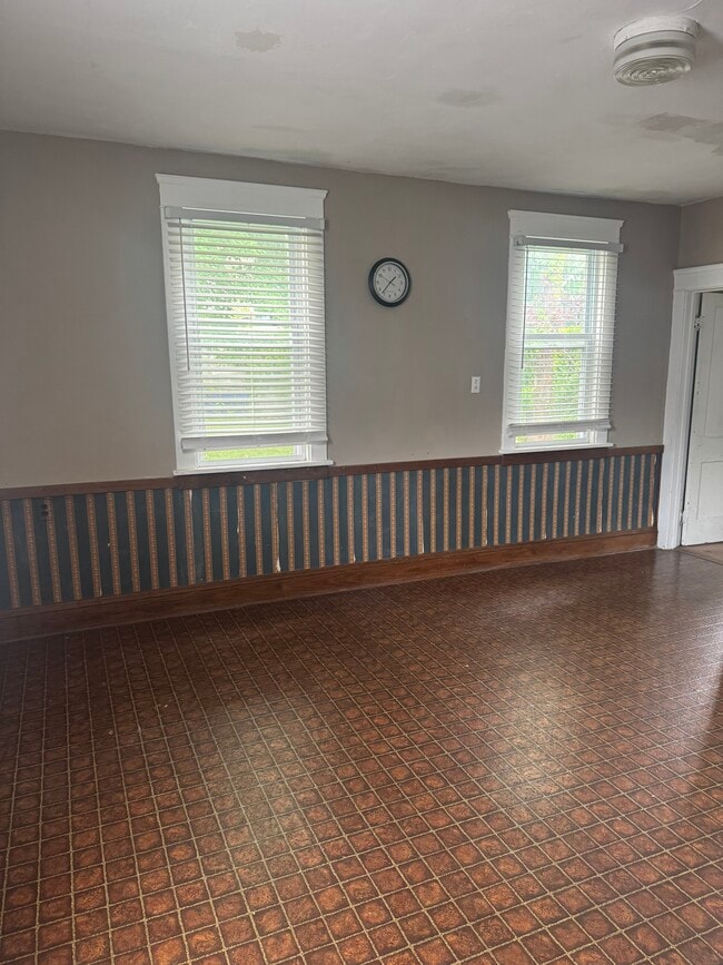 Kitchen - 1918 E 123rd St