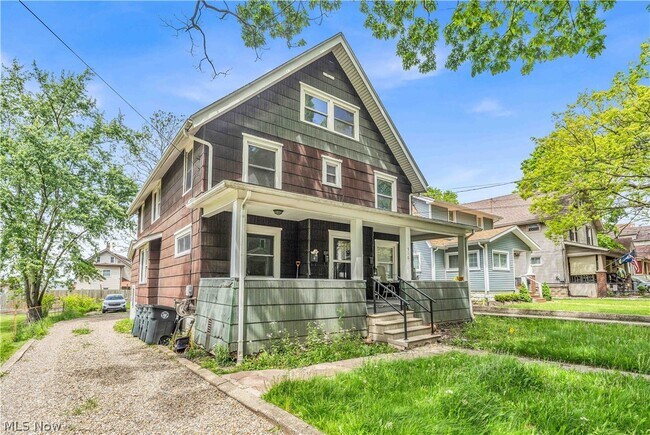 Building Photo - 508 Hammel St