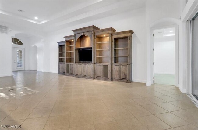Foto del edificio - 14077 Lavante Ct