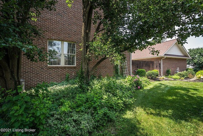 Foto del edificio - 3018 Sprowl Rd