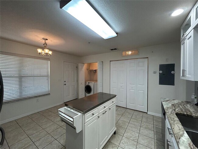 Foto del edificio - 4574 SW 48th Way
