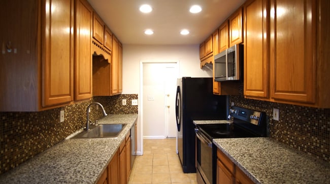 Photo - 150 Saratoga Ave Apartment