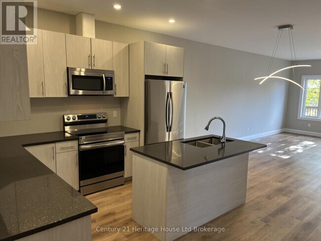 Photo du bâtiment - 17 Wren Ct