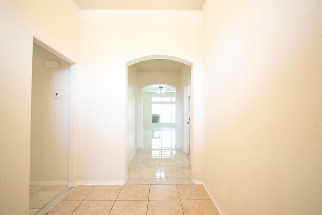 Building Photo - 20803 Natural Way