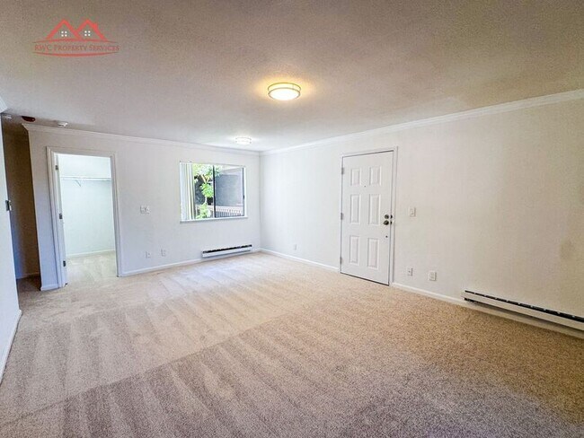 Foto del edificio - 2250 Monroe St