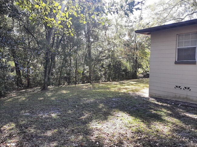 Foto del edificio - 6715 W Virginia Ct