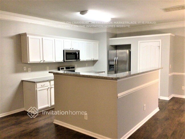 Foto del edificio - 7038 Advocator Ln