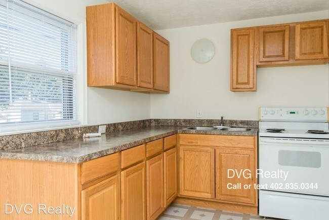 Foto del edificio - 5627 Cedar St