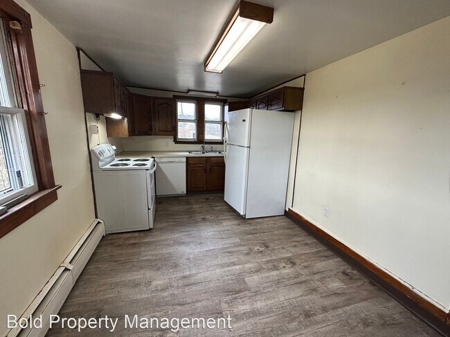 Foto del edificio - 5 br, 2 bath House - 431 Oak Grove Rd.