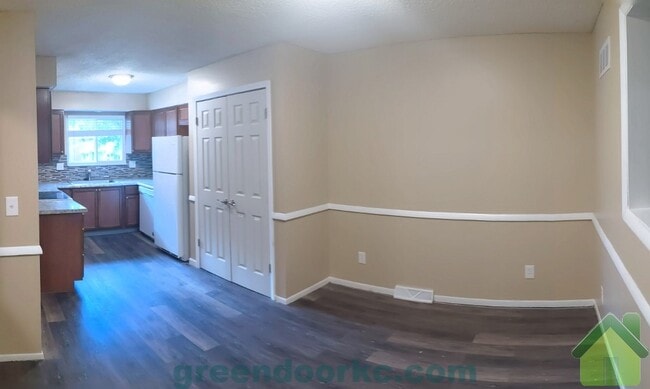 Building Photo - 7701 Kessler Ln