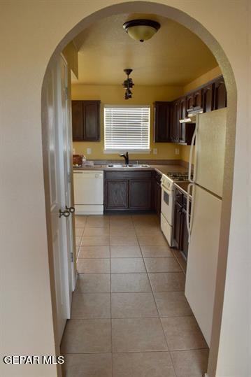 Foto del edificio - 14201 Pacific Point Dr