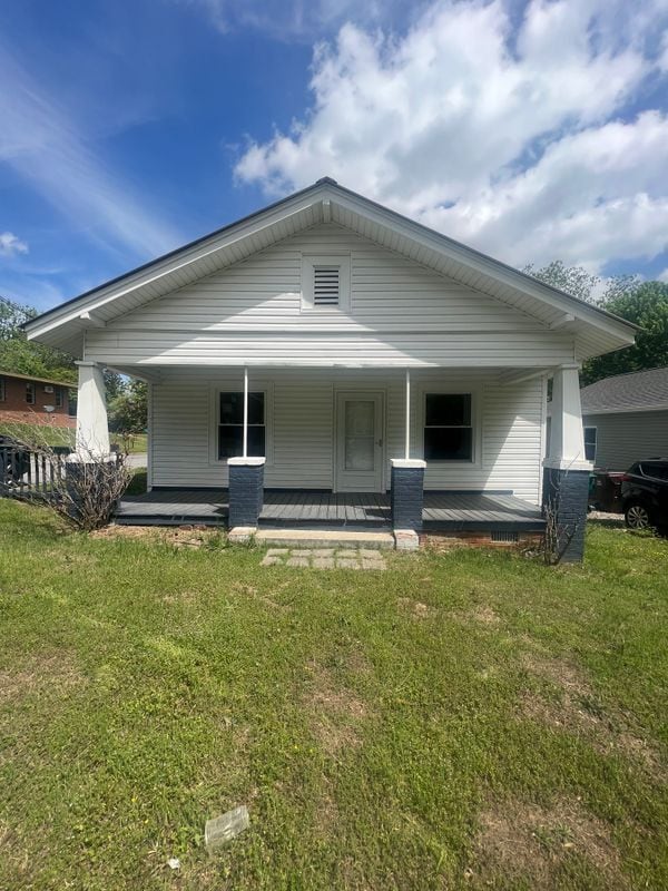 Building Photo - 412 Barker Ave