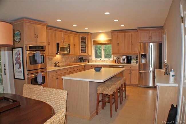 Foto del edificio - 1038 Westover Rd