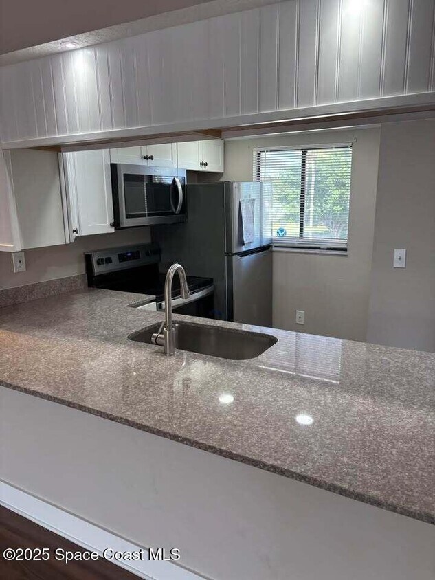 Foto principal - 1720 Murrell Rd