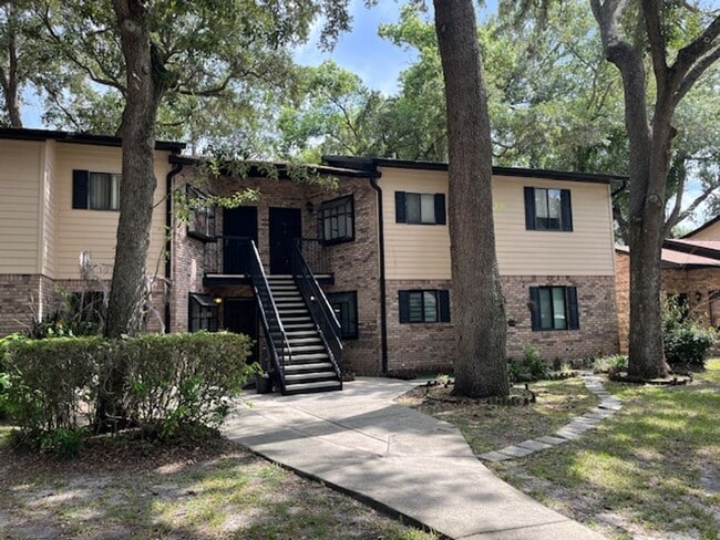 Photo - 1734 Foxhall Circle Apartment