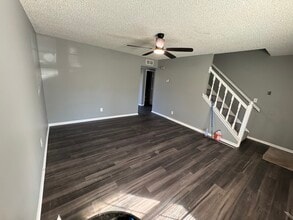 Building Photo - 11600 E 24th St S