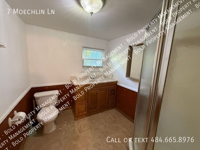 Foto del edificio - 7 Moechlin Ln
