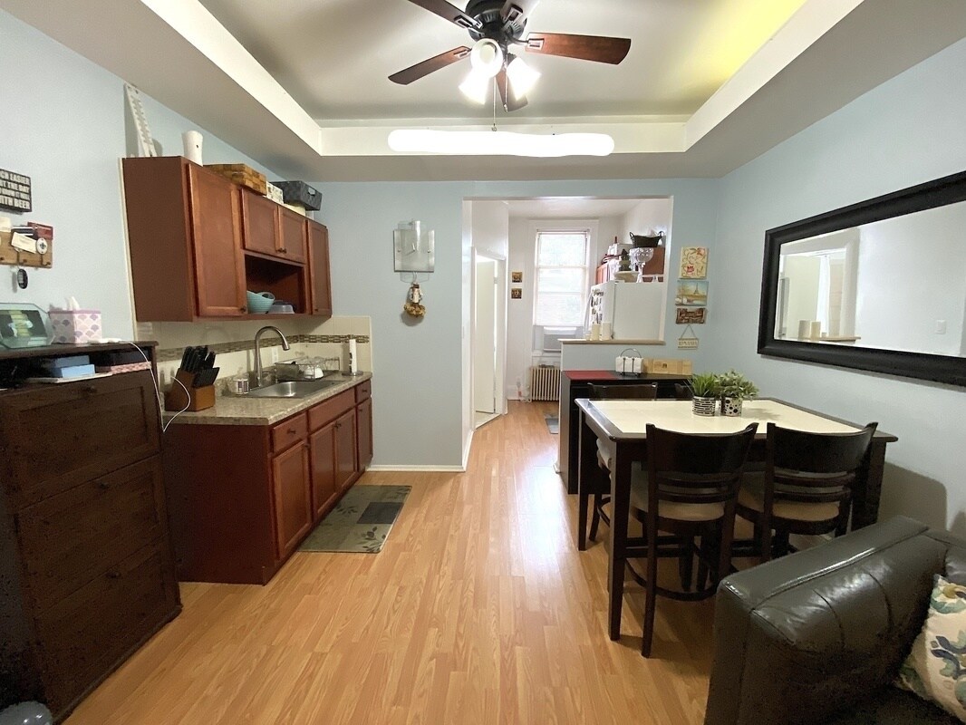 Foto principal - 1873 Greene Ave