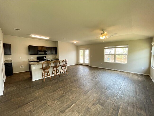 Building Photo - 5713 Ronee Leah Dr