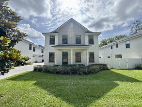 Building Photo - 2865 Mayer St