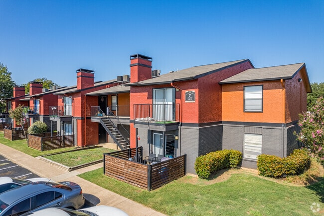 Building Photo - The Pointe at Fair Oaks