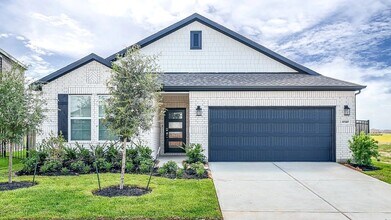 Building Photo - 27327 Blue Pool Dr