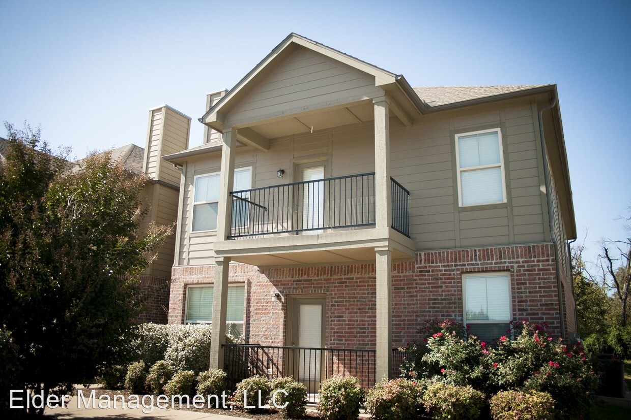 1523 Rochester Cir, Springdale, AR 72764 Condo for Rent in Springdale